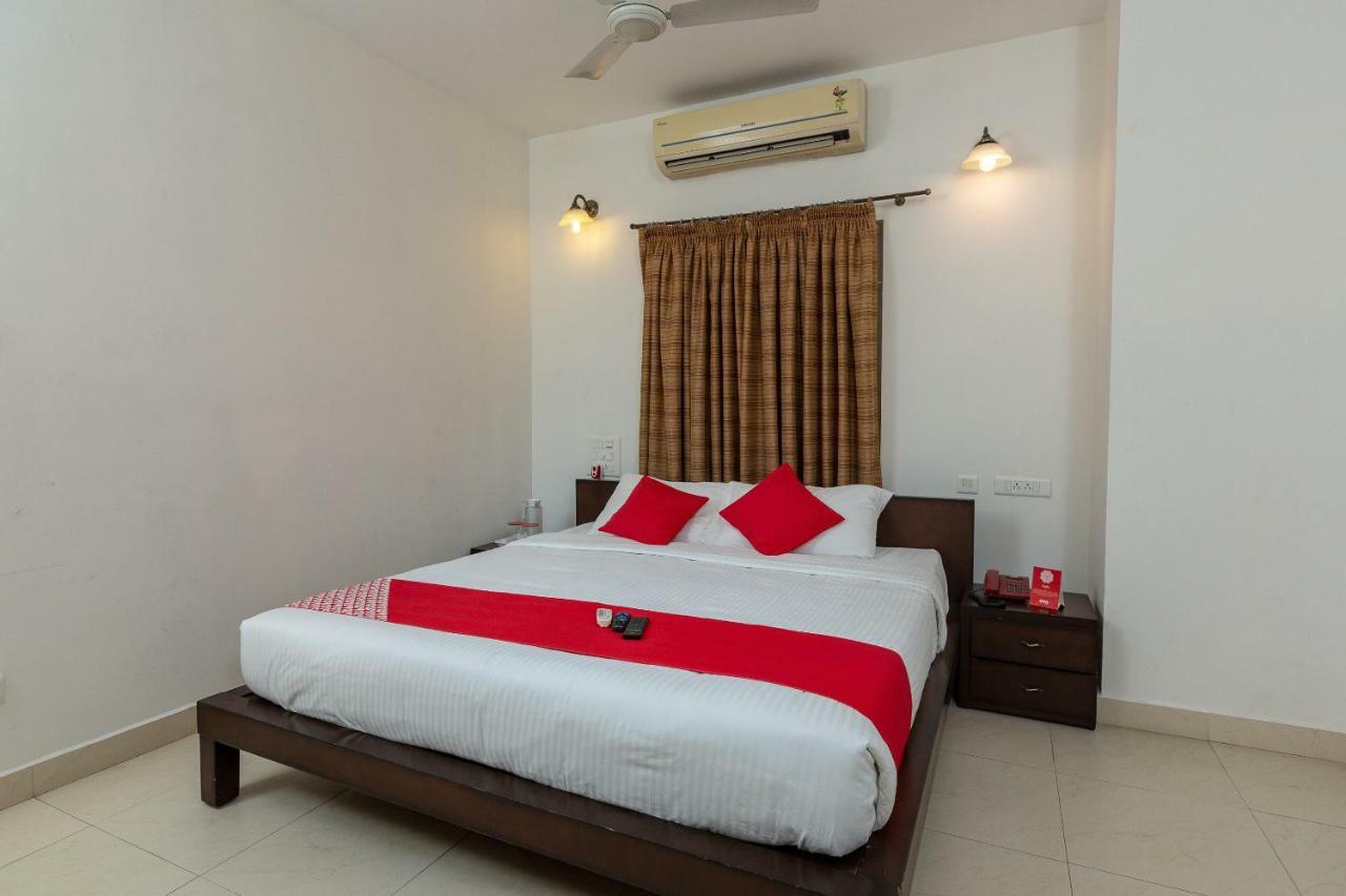 Oyo 23202 Cute Orange Service Apartments เชนไน ภายนอก รูปภาพ